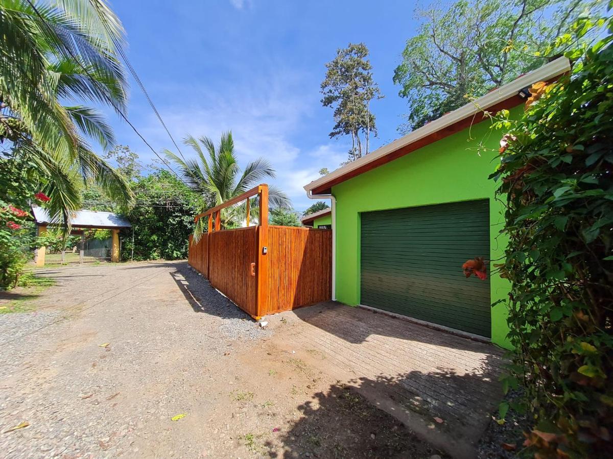 Casa Verde Puerto Viejo de Talamanca Dış mekan fotoğraf
